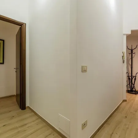 Trastevere Three Cozy Appartement *